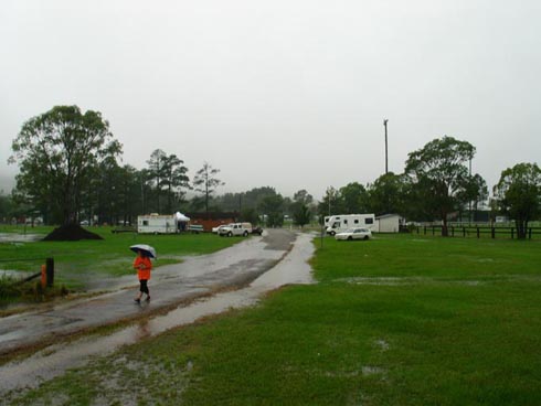 br2004/images/day3wet_road.jpg